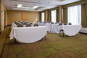 La Quinta Inn and Suites