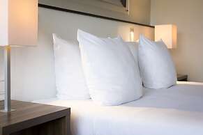 Holiday Inn Eindhoven Centre by IHG
