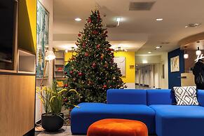 Holiday Inn Eindhoven Centre by IHG