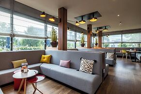Holiday Inn Eindhoven Centre by IHG