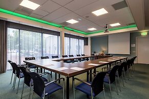 Holiday Inn Eindhoven Centre by IHG