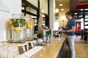 Holiday Inn Eindhoven Centre by IHG