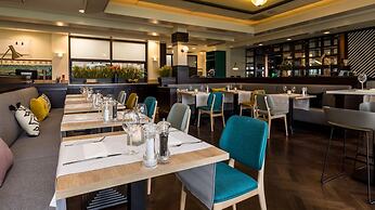 Holiday Inn Eindhoven Centre by IHG