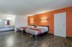 Motel 6 Staunton, VA