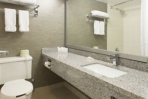 Toronto Don Valley Hotel and Suites