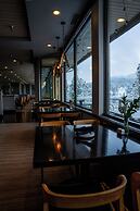 Red Lion Hotel Templin's on the River