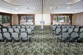 Red Lion Hotel Templin's on the River