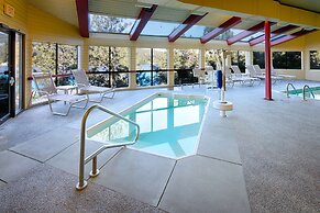 Red Lion Hotel Templin's on the River