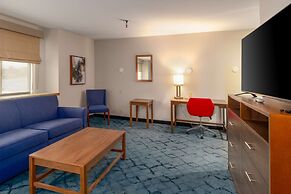 Red Lion Hotel Templin's on the River