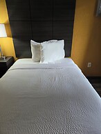 Days Inn by Wyndham Charlotte Northlake