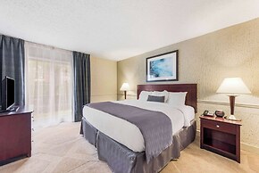 The Blu Hotel Blue Ash Cincinnati, Ascend Hotel Collection