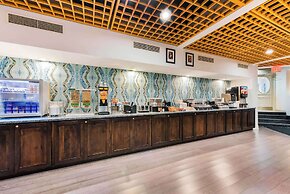 The Blu Hotel Blue Ash Cincinnati, Ascend Hotel Collection