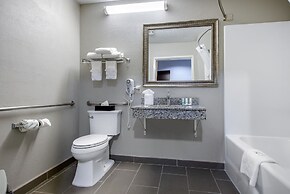 Quality Inn & Suites Brownsburg - Indianapolis West