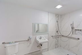 Quality Inn Redding near I-5