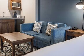 Crowne Plaza Niagara Falls NY Riverside by IHG