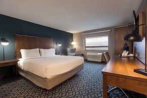 Crowne Plaza Niagara Falls NY Riverside by IHG