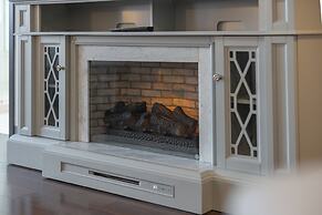 Crowne Plaza Niagara Falls NY Riverside by IHG