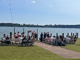 Crowne Plaza Niagara Falls NY Riverside by IHG