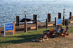 Crowne Plaza Niagara Falls NY Riverside by IHG