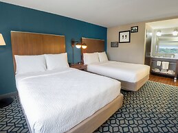 Crowne Plaza Niagara Falls NY Riverside by IHG