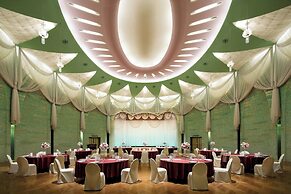 The Prince Kyoto Takaragaike, Autograph Collection