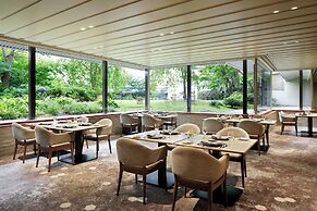 The Prince Kyoto Takaragaike, Autograph Collection