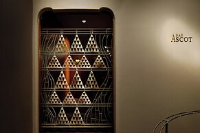 The Prince Kyoto Takaragaike, Autograph Collection