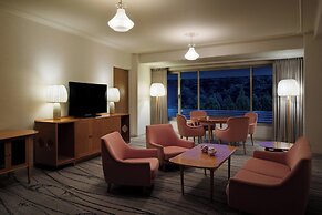 The Prince Kyoto Takaragaike, Autograph Collection