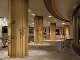 The Prince Kyoto Takaragaike, Autograph Collection