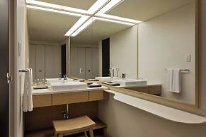 The Prince Kyoto Takaragaike, Autograph Collection