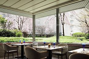 The Prince Kyoto Takaragaike, Autograph Collection