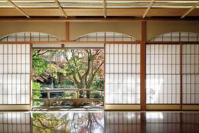 The Prince Kyoto Takaragaike, Autograph Collection