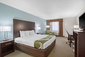 Quality Inn Clute Freeport