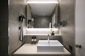 NH Luxembourg Airport