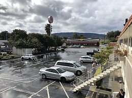 Gilroy Inn