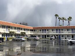 Gilroy Inn