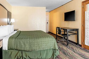 Quality Inn Conference Center Logansport