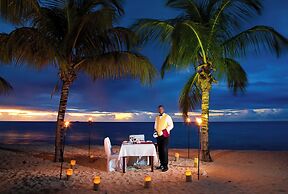 Galley Bay Resort & Spa