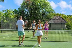 Galley Bay Resort & Spa