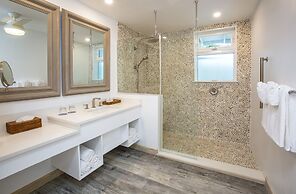 Galley Bay Resort & Spa