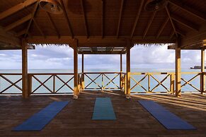 Galley Bay Resort & Spa