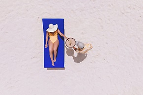 Galley Bay Resort & Spa