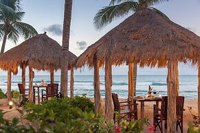 Galley Bay Resort & Spa