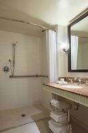 Renaissance Concourse Atlanta Airport Hotel