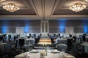 Renaissance Concourse Atlanta Airport Hotel