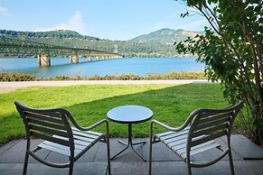 Best Western Plus Hood River Inn