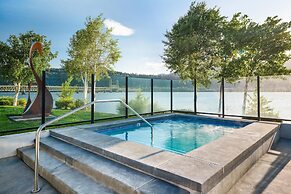 Best Western Plus Hood River Inn
