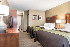 Comfort Inn & Suites Piqua-Near Troy-I75