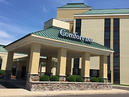 Comfort Inn & Suites Piqua-Near Troy-I75