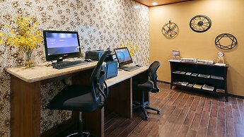 Best Western Plus Rama Inn